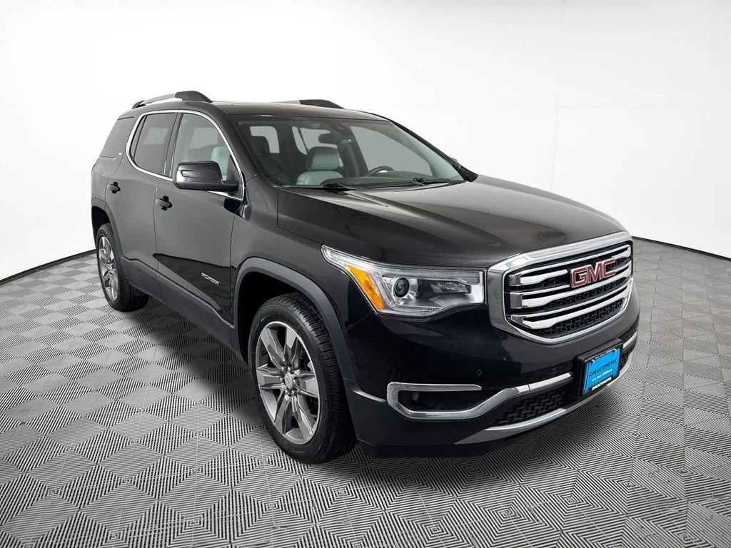 Used 2017 Ebony Twilight Metallic GMC SLT-2 image 4
