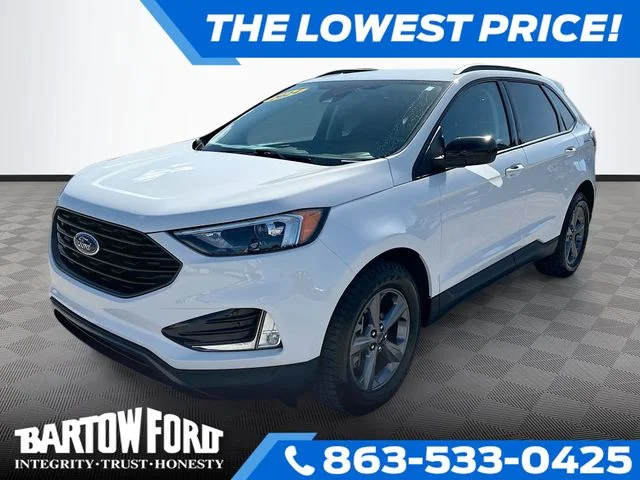 Used 2024 White Ford SEL image 1