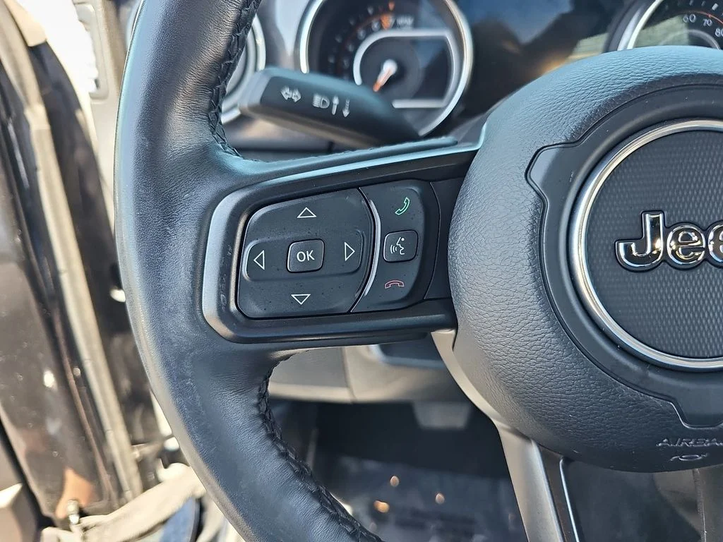Used 2022 Black Jeep Unlimited Sport Altitude image 16