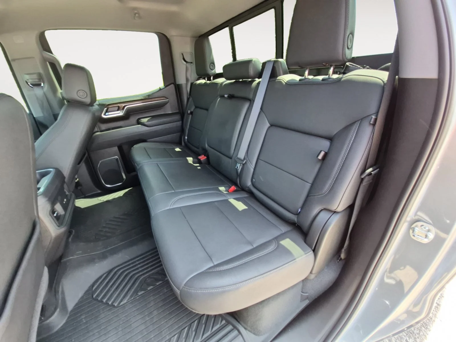Used 2025 Sterling Gray Metallic Chevrolet LT Trail Boss image 23