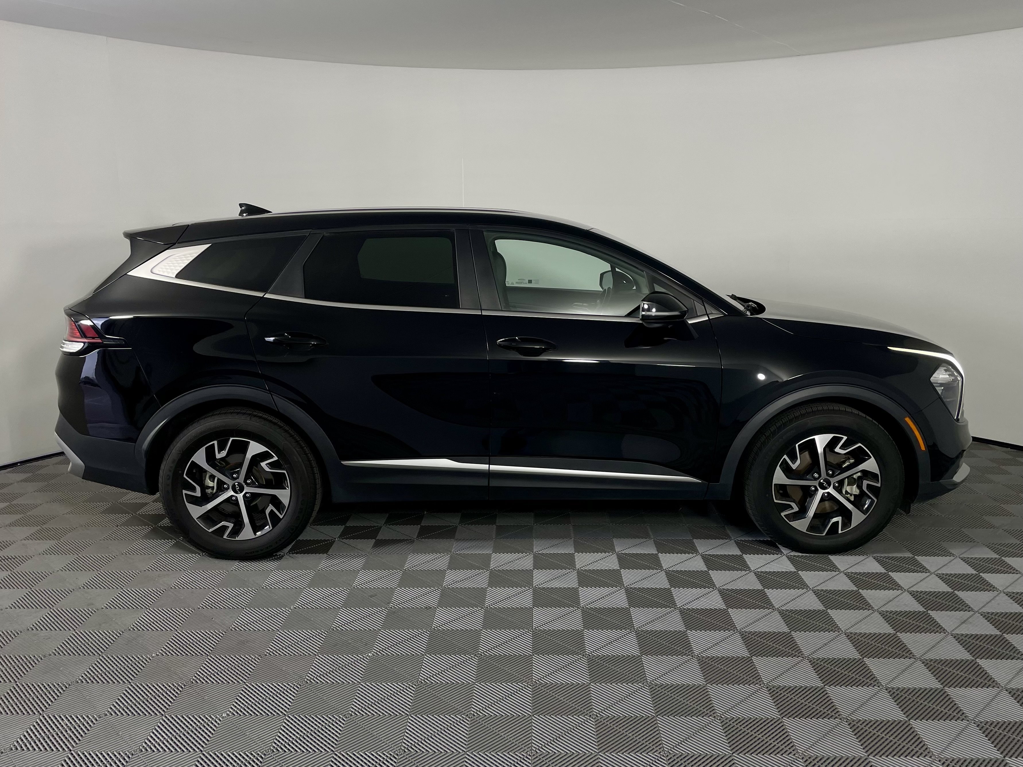 Used 2023 Ebony Black Kia EX image 6