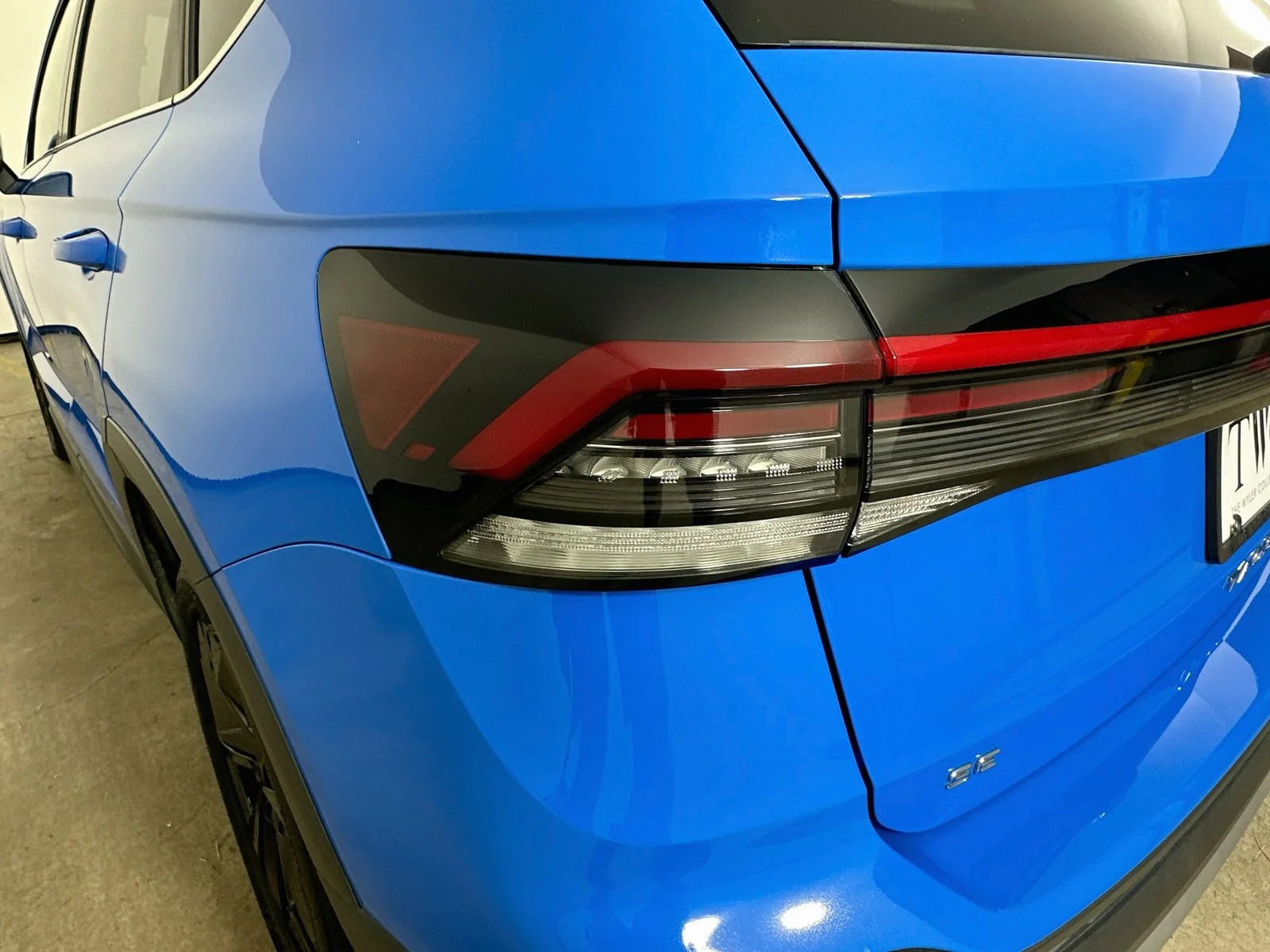 Used 2025 Blue Volkswagen  image 11