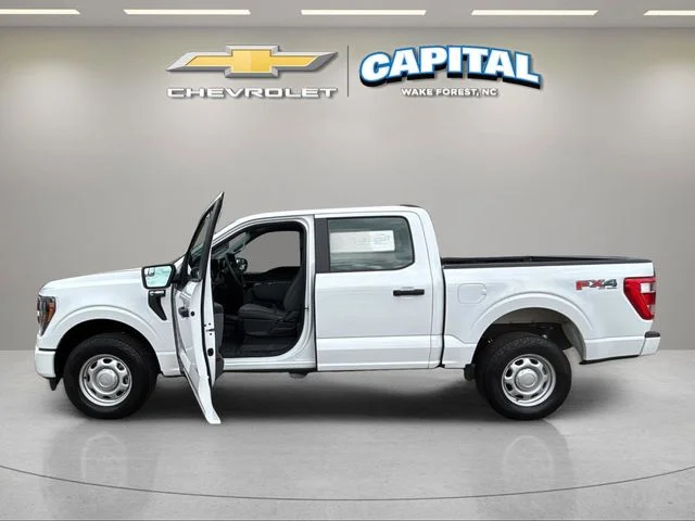 Used 2023 White Ford XL image 9