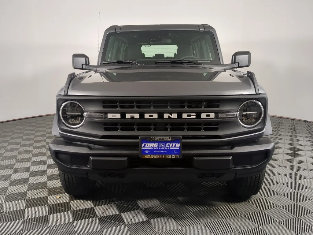 New 2025 CARBONIZED GRAY METALLIC Ford Base image 3