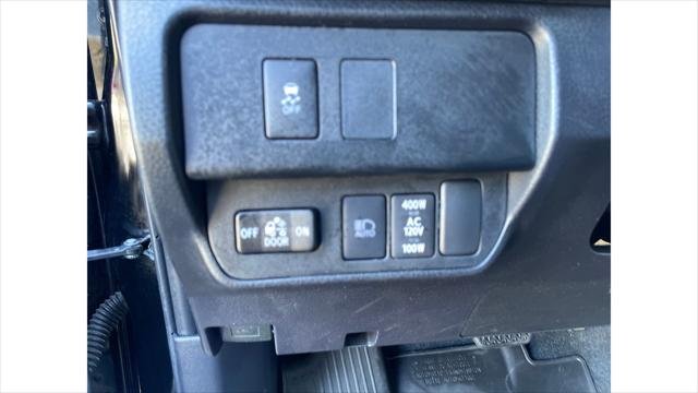 Certified Used 2023 BLACK Toyota  image 11