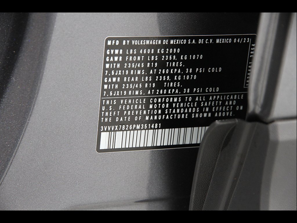 Used 2023 GRAY Volkswagen 1.5T SE 4Motion image 22