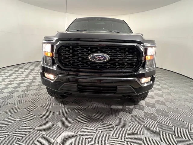 Used 2023 Black Ford XL image 2