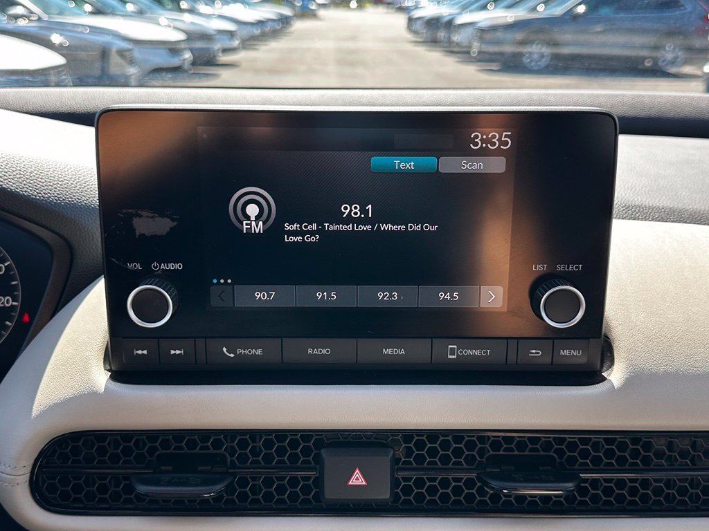 Used 2024  Honda LX image 28