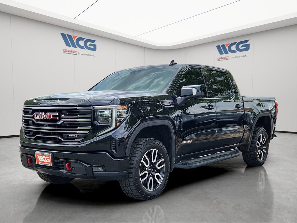 Used 2025 Onyx Black GMC AT4 image 5