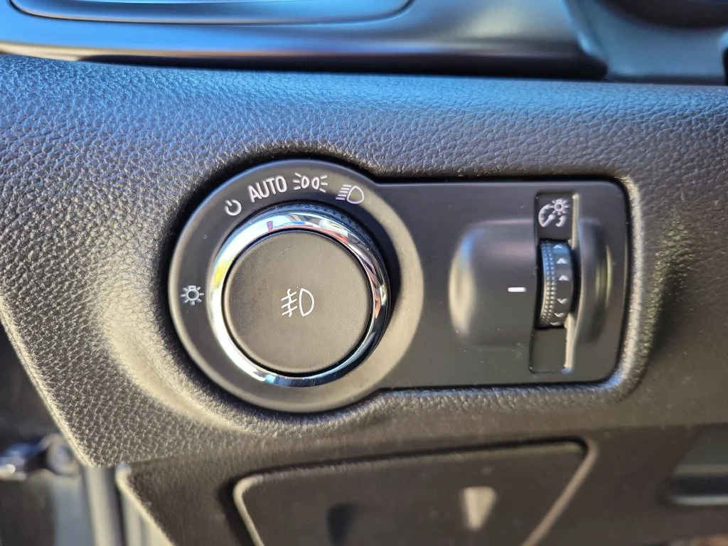 Used 2018 Black Buick Premium image 12