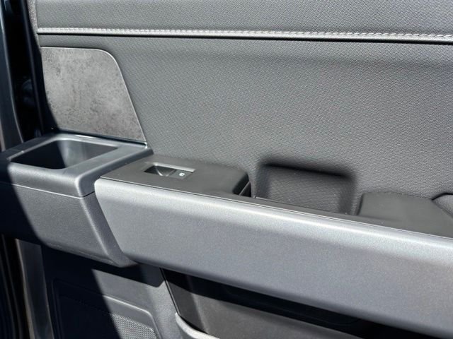 New 2026 Carbonized Gray Metallic Ford XLT image 19