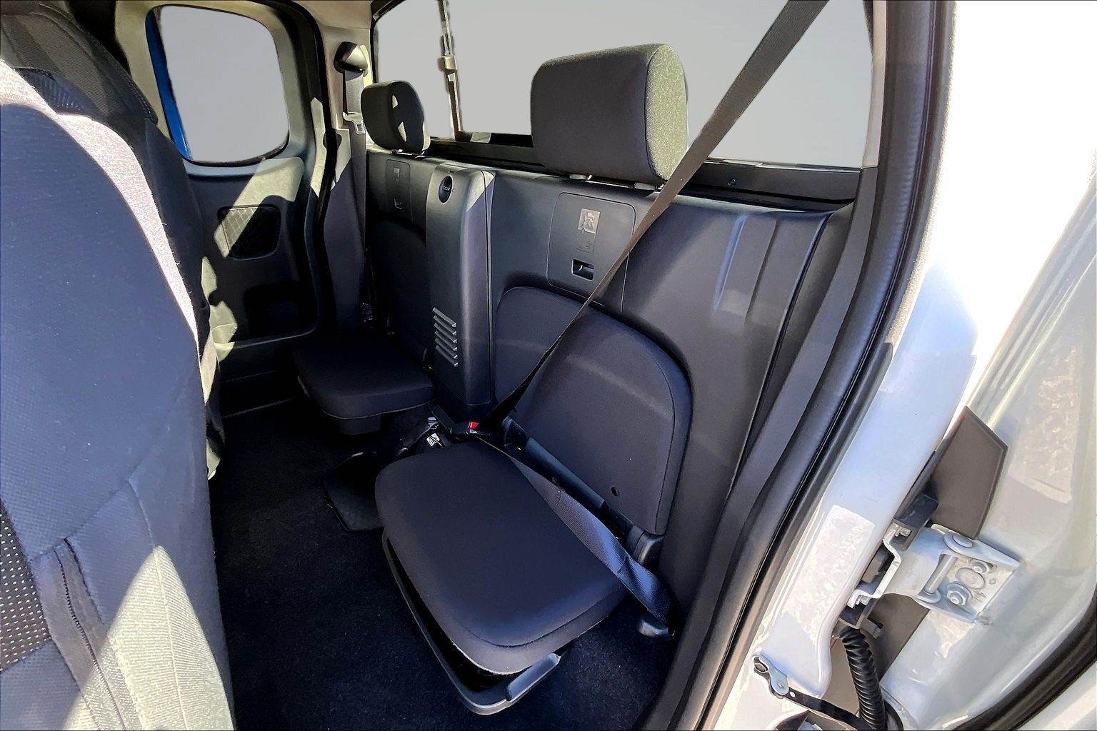 Used 2024 White Nissan SV image 20