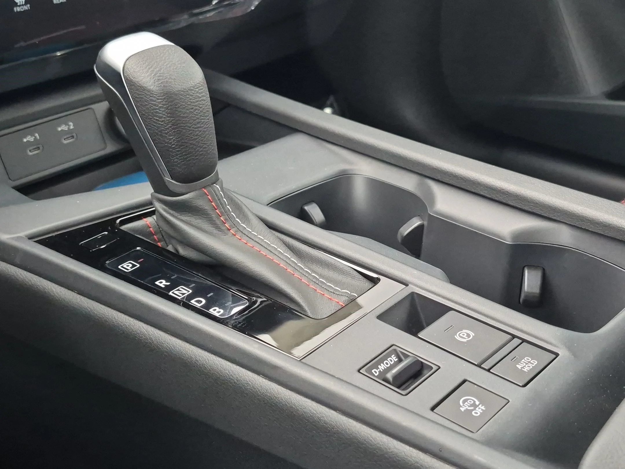 New 2027 Aspen White Tricoat Nissan SR image 18