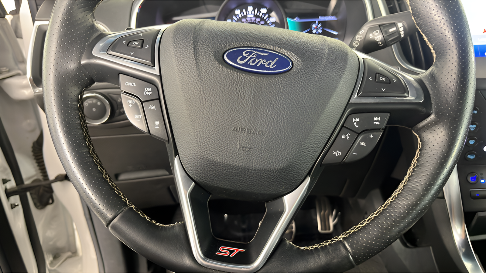 Used 2020 White Metallic Ford ST image 23