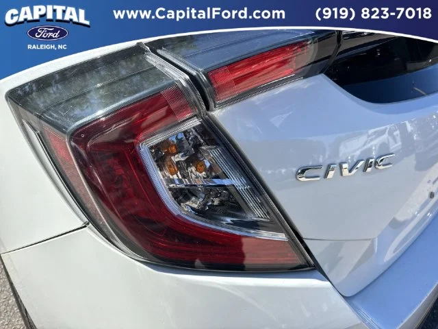 Used 2017  Honda EX-L image 15