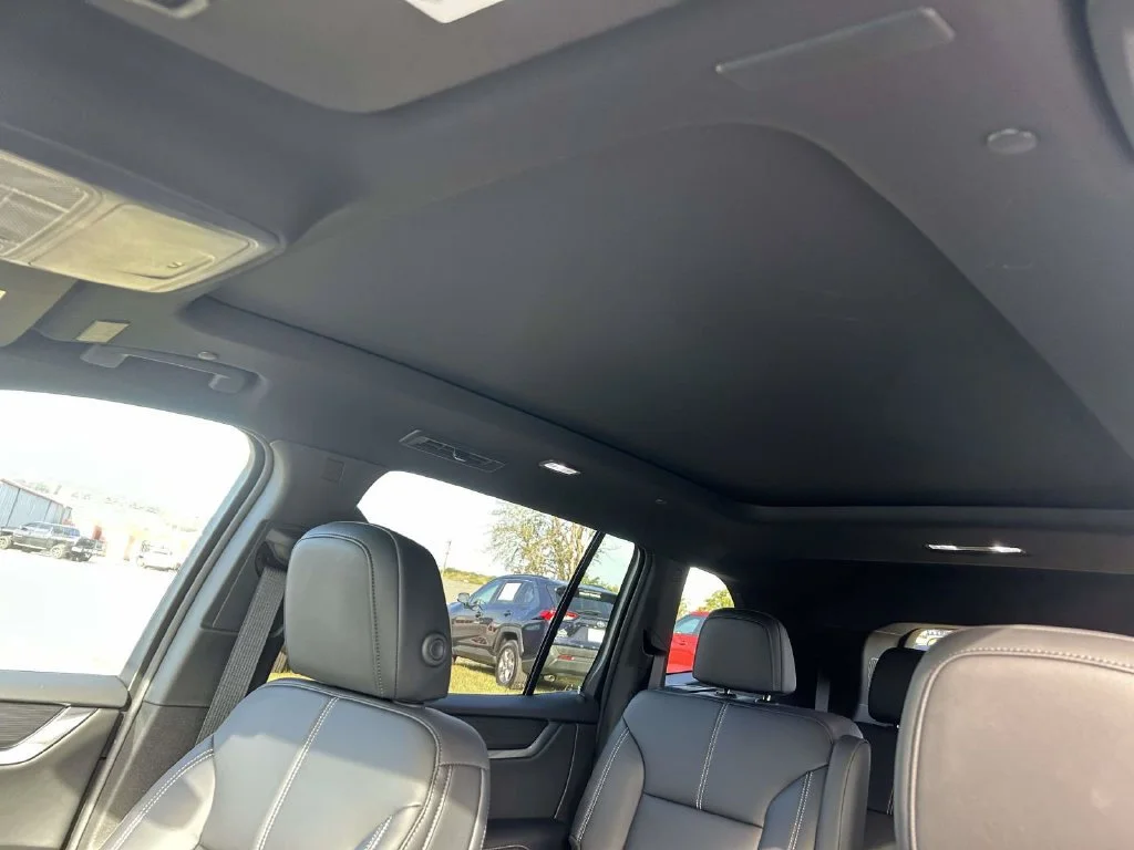 New 2027 Sterling Metallic GMC Elevation image 19