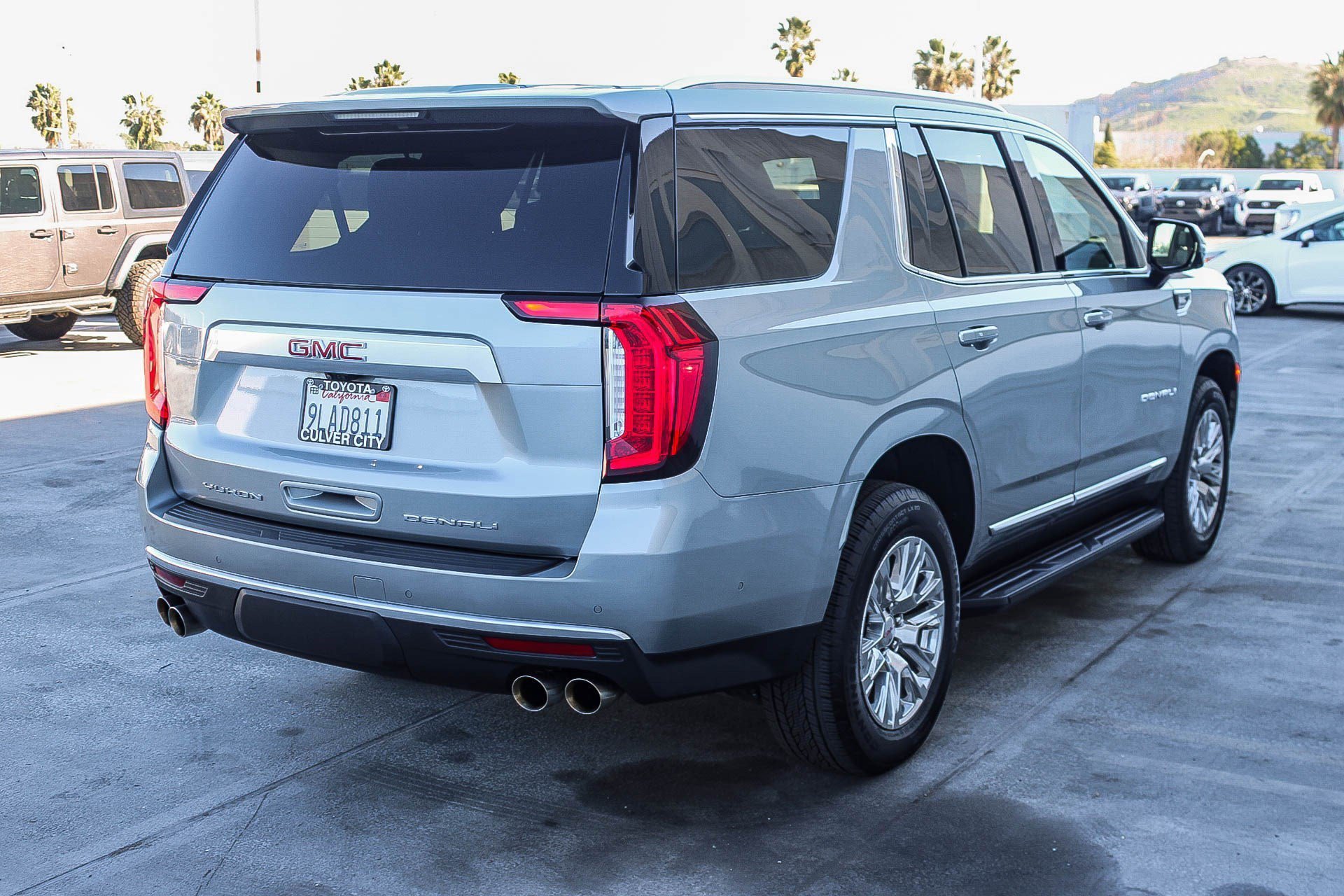 Used 2024 Sterling Metallic GMC Denali image 9