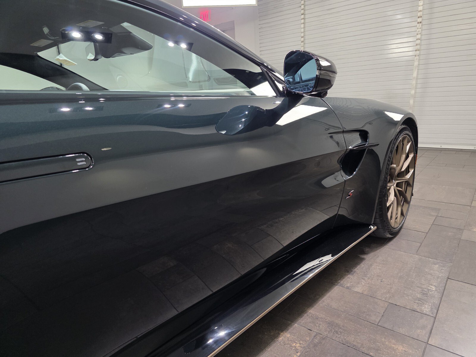2026 Aston Martin Vantage Base - Photo 9