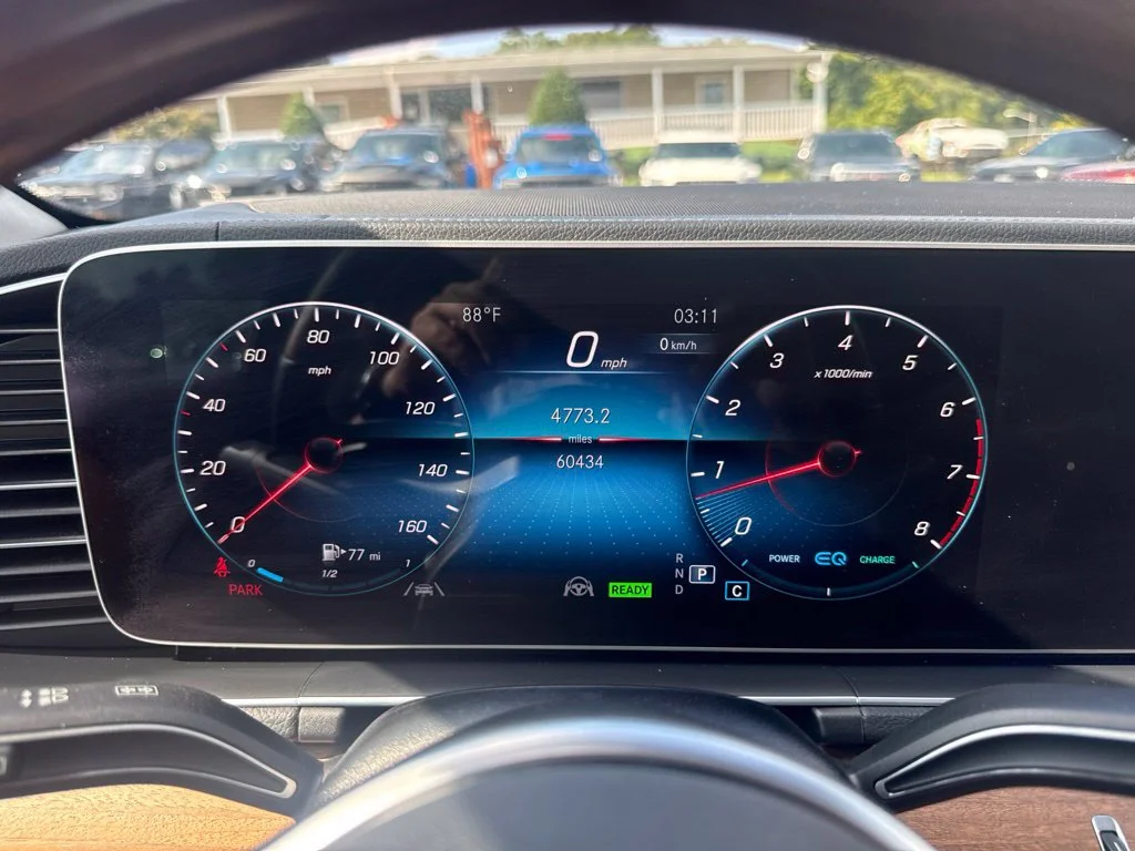 Used 2022  Mercedes-Benz GLS 450 image 21