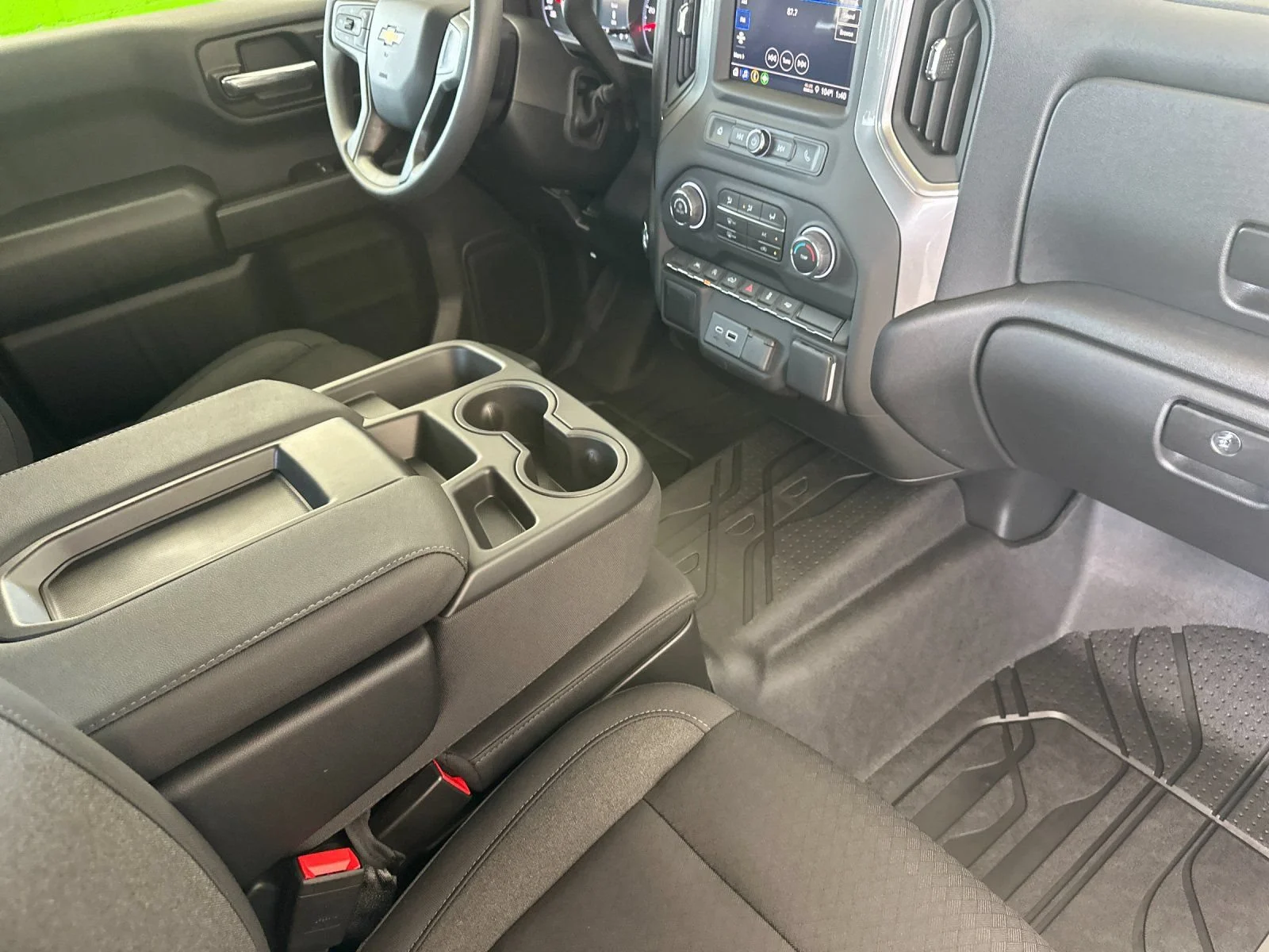 2026 Chevrolet Silverado 1500 Custom - Photo 15