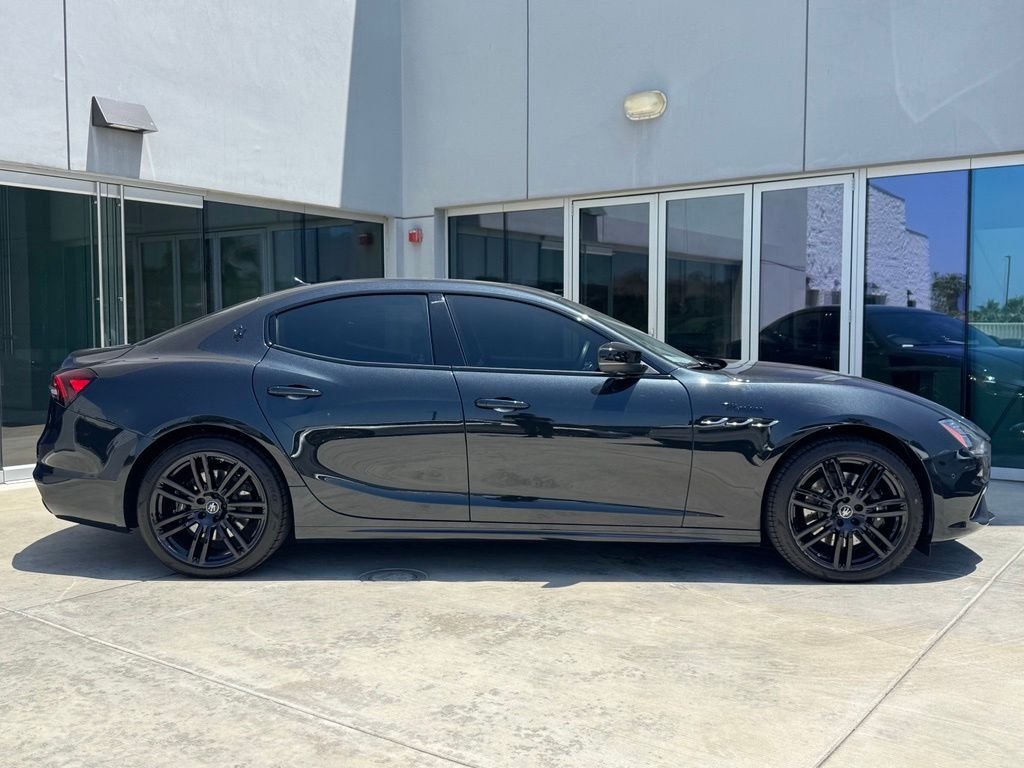 Certified Used 2023 Nero Noctis Black Maserati Modena image 9