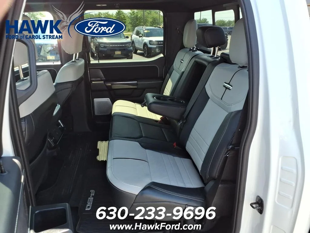 Used 2025 White Ford Platinum image 29