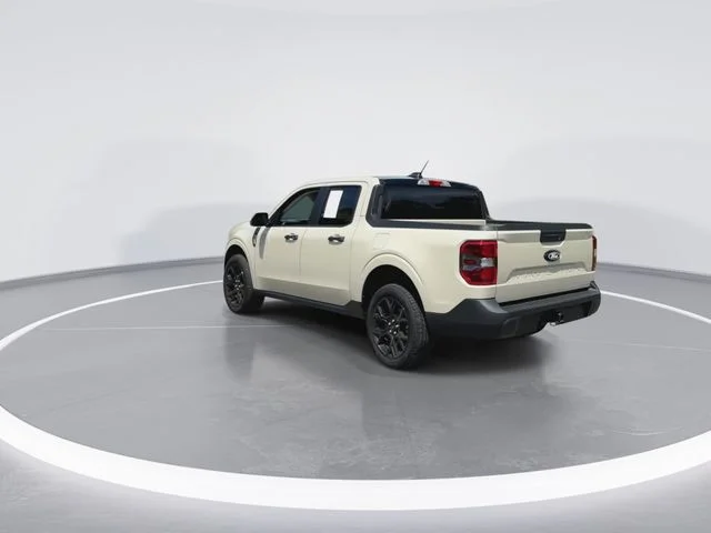 Used 2025 Beige Ford XLT image 8