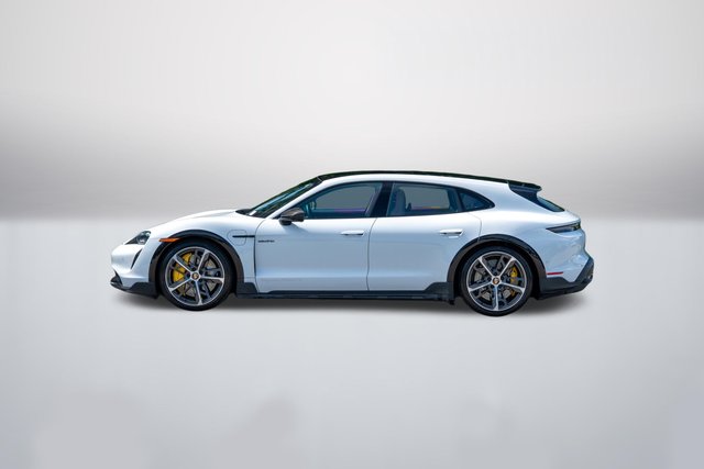 2022 Porsche Taycan Turbo S Cross Turismo