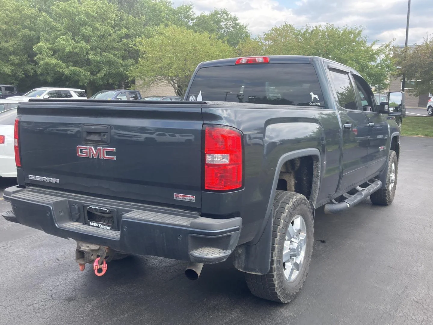 Used 2018 DARK SLATE METALLIC GMC SLT image 8