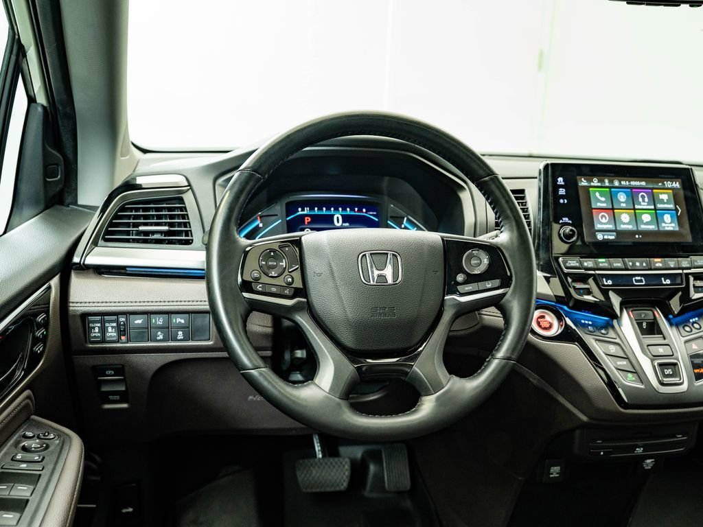 Used 2019 White Diamond Pearl Honda Elite image 35