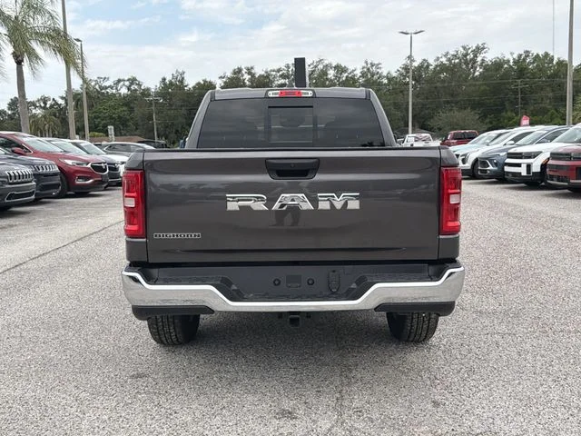 New 2026 Granite Crystal Metallic Clear-Coat Exterior Paint RAM Big Horn/Lone Star image 5