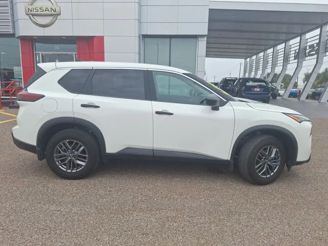 Used 2025 White Nissan S image 8