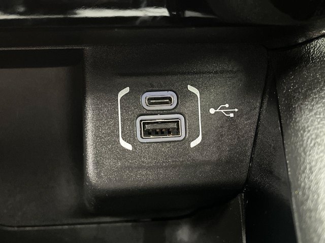Used 2025 Red Hot Pearlcoat Jeep Trailhawk image 22