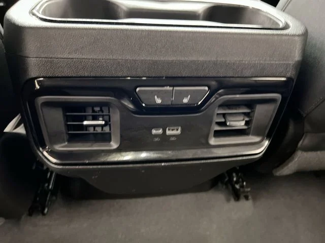 2024 GMC Sierra 1500 AT4 - Photo 19