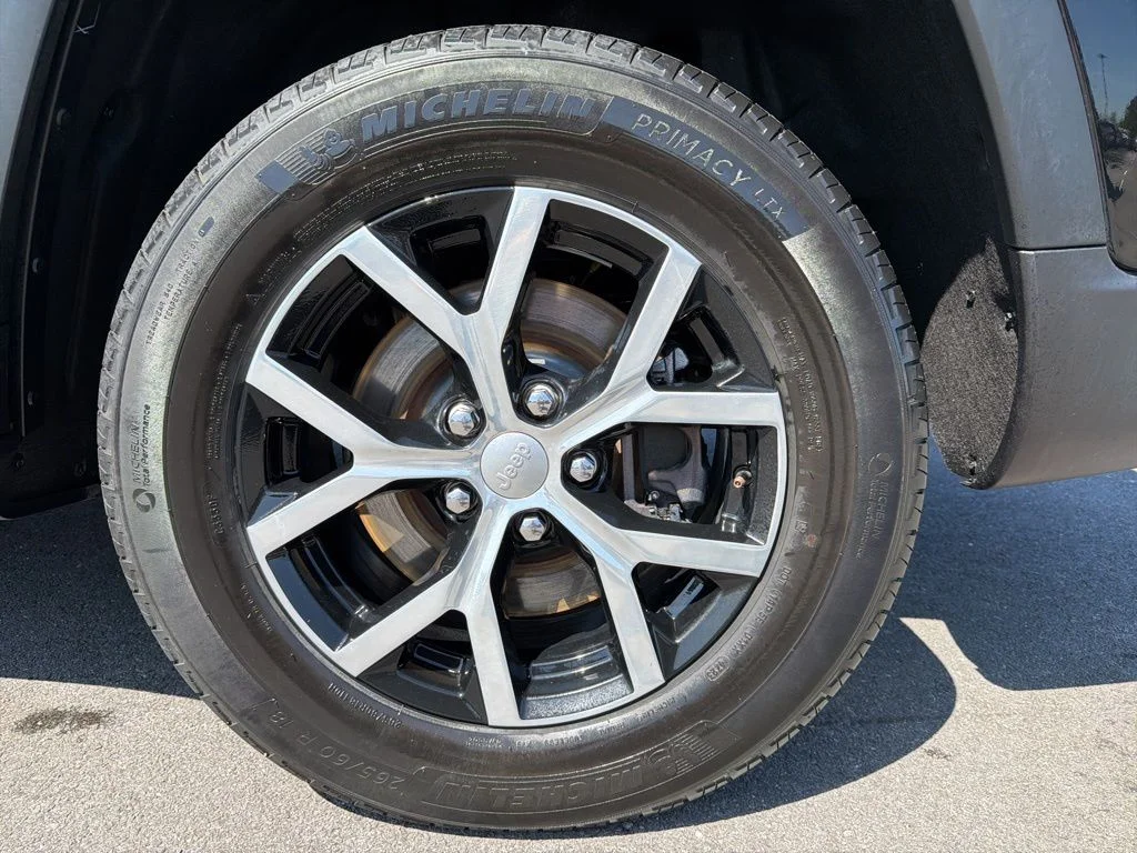 Used 2024 Black Jeep Limited image 15