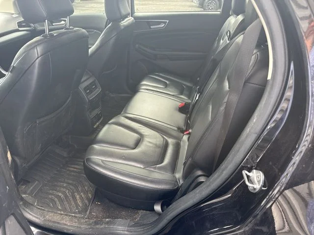 Used 2022 Black Ford Titanium image 9