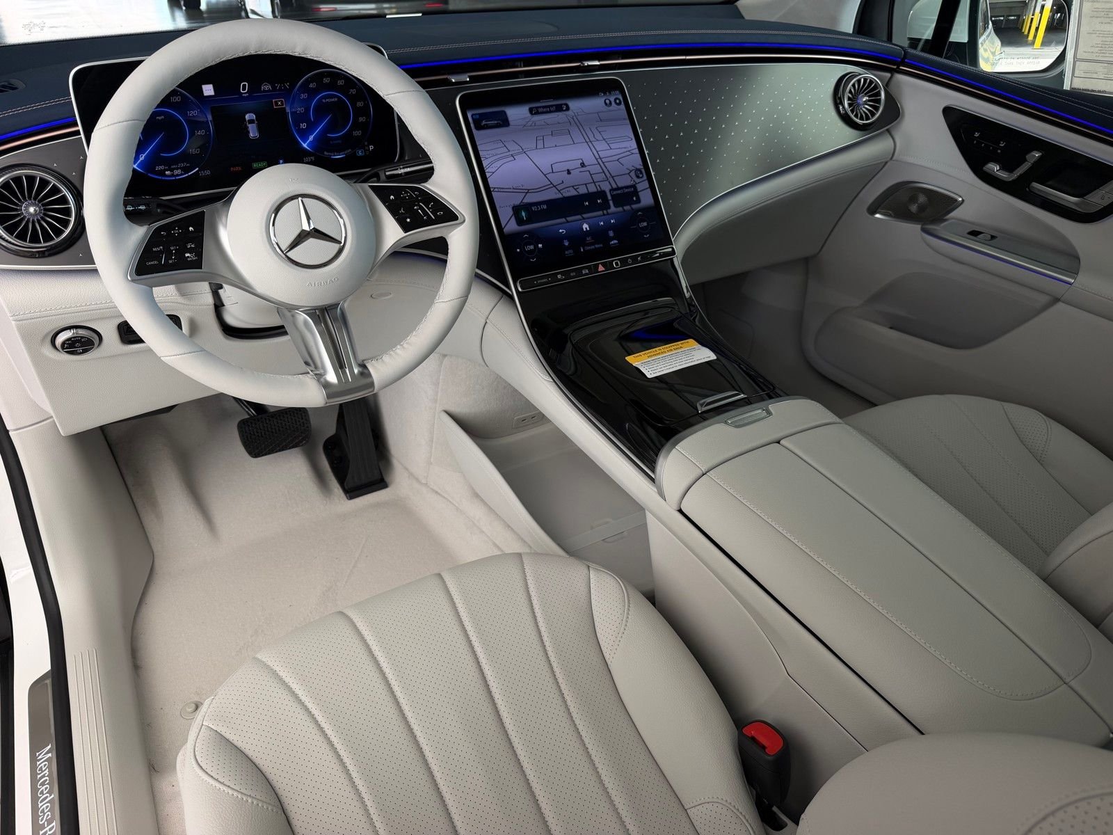 New 2027 Polar White Mercedes-Benz EQE 320+ image 7