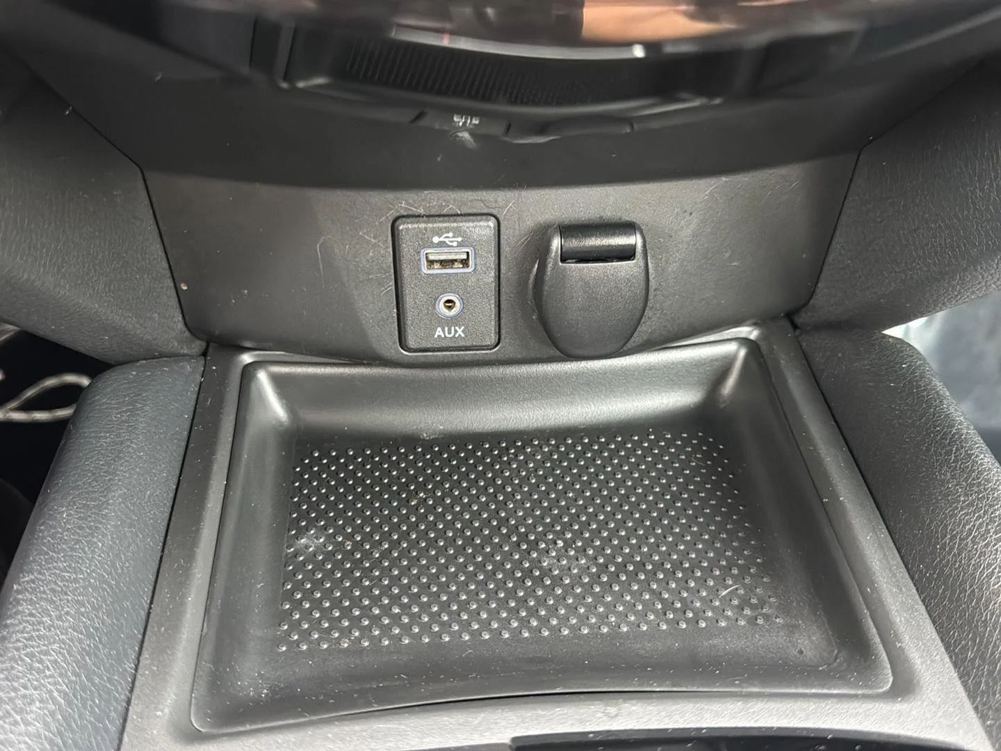 Used 2017 Palatial Ruby Nissan S image 30