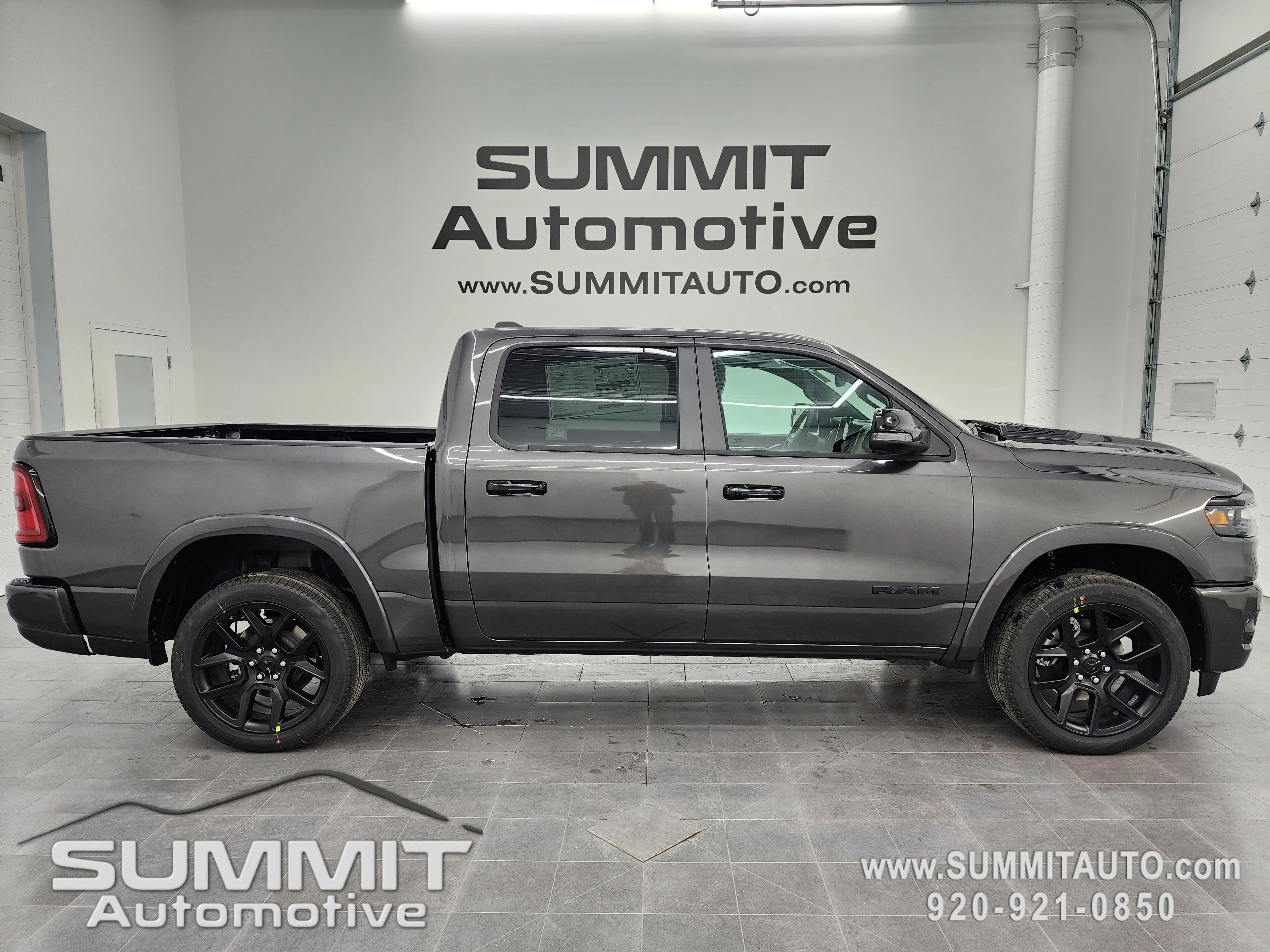New 2026 Granite Crystal Metallic Clear-Coat Exterior Paint RAM Laramie image 1