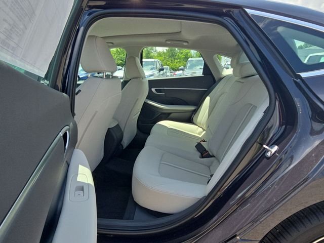 Used 2024 Blue Hyundai SEL image 22