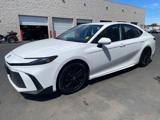Used 2025 White Toyota SE image 3
