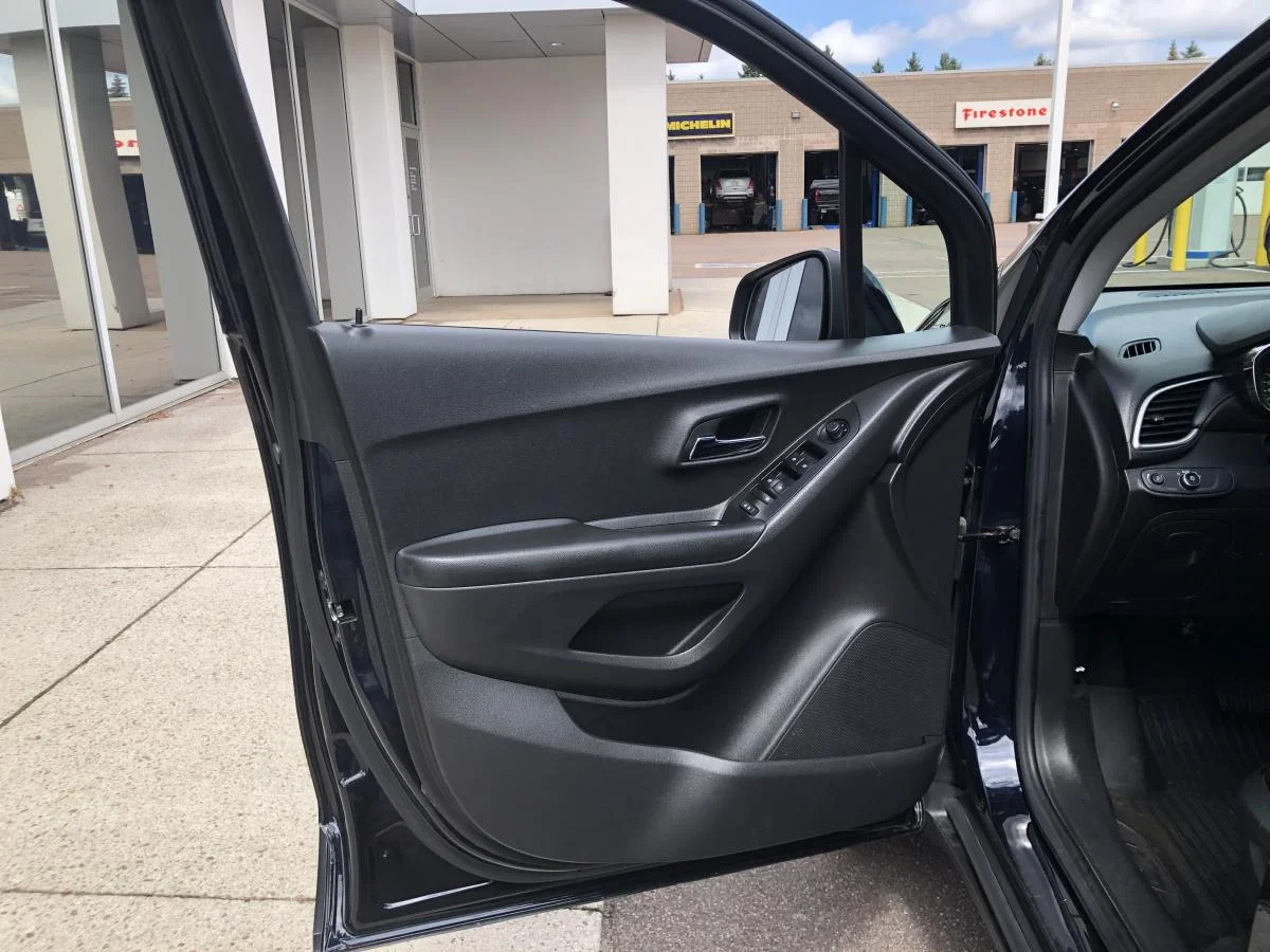 Used 2022 Blue Chevrolet Awd 4dr Lt image 11