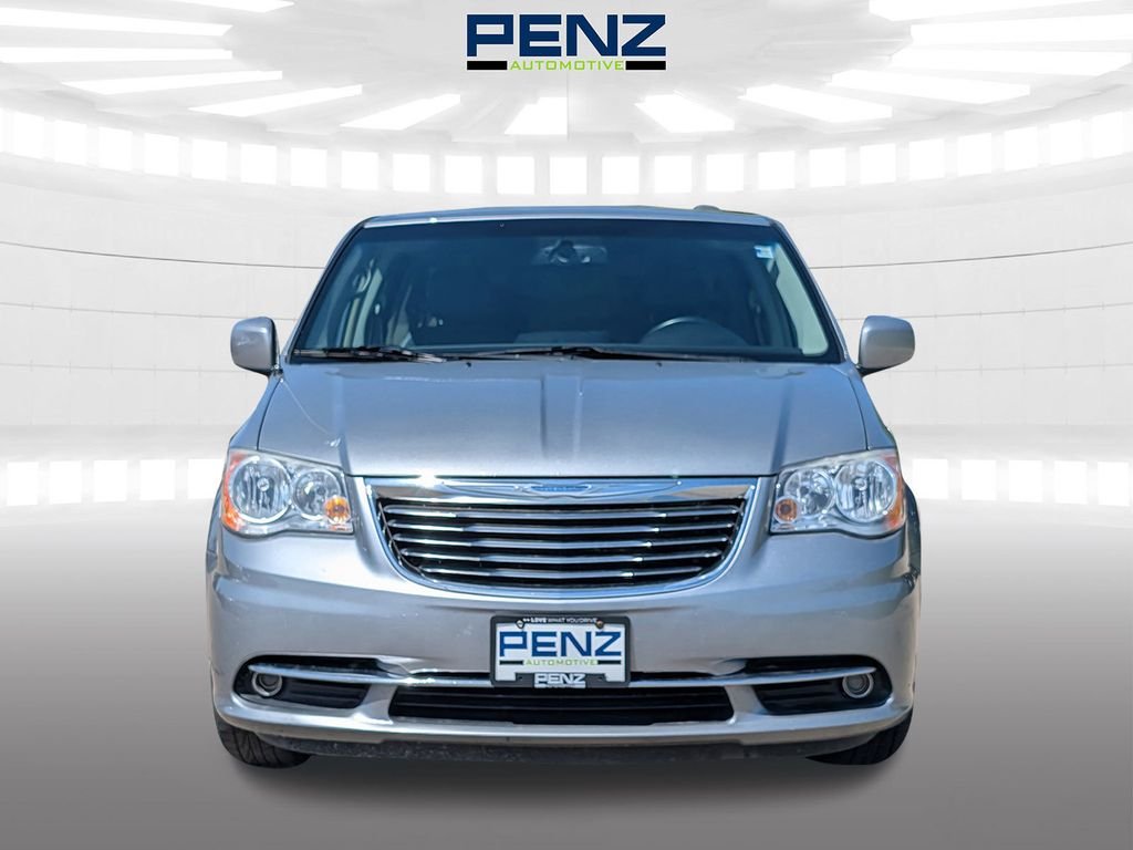 Used 2014 Chrysler Town & Country Touring with VIN 2C4RC1BG7ER133365 for sale in Rochester, Minnesota