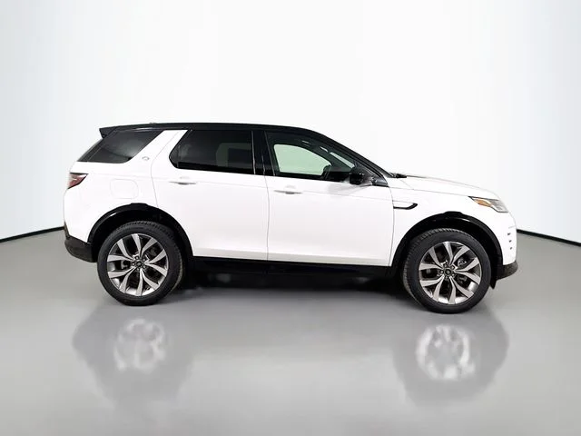 New 2026 White Land Rover Landmark image 4