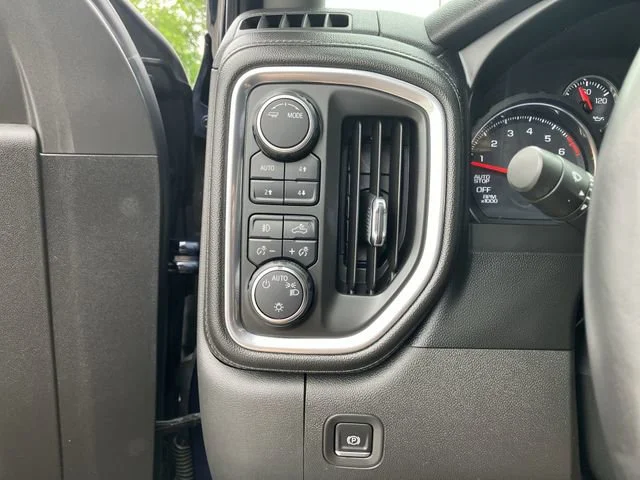 2020 Chevrolet Silverado 1500 RST - Photo 17