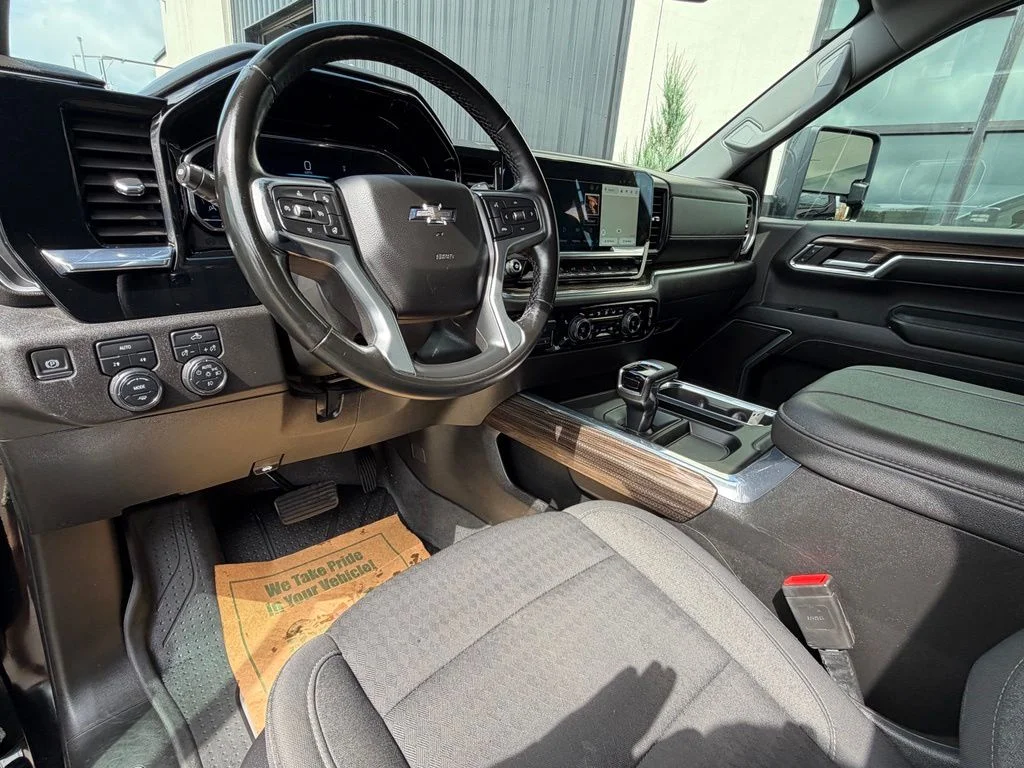 Used 2024 Black Chevrolet RST image 10