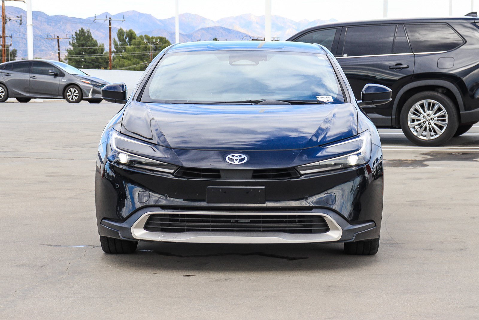 Certified Used 2024 Midnight Black Metallic Toyota SE image 6