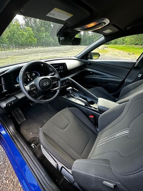 Certified Used 2025 Intense Blue Hyundai SEL Sport image 13