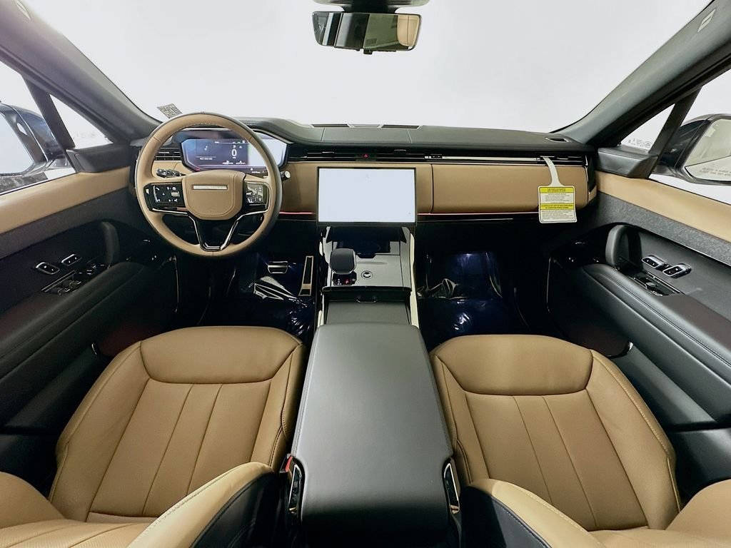 New 2026 Fuji White Land Rover Dynamic SE image 26