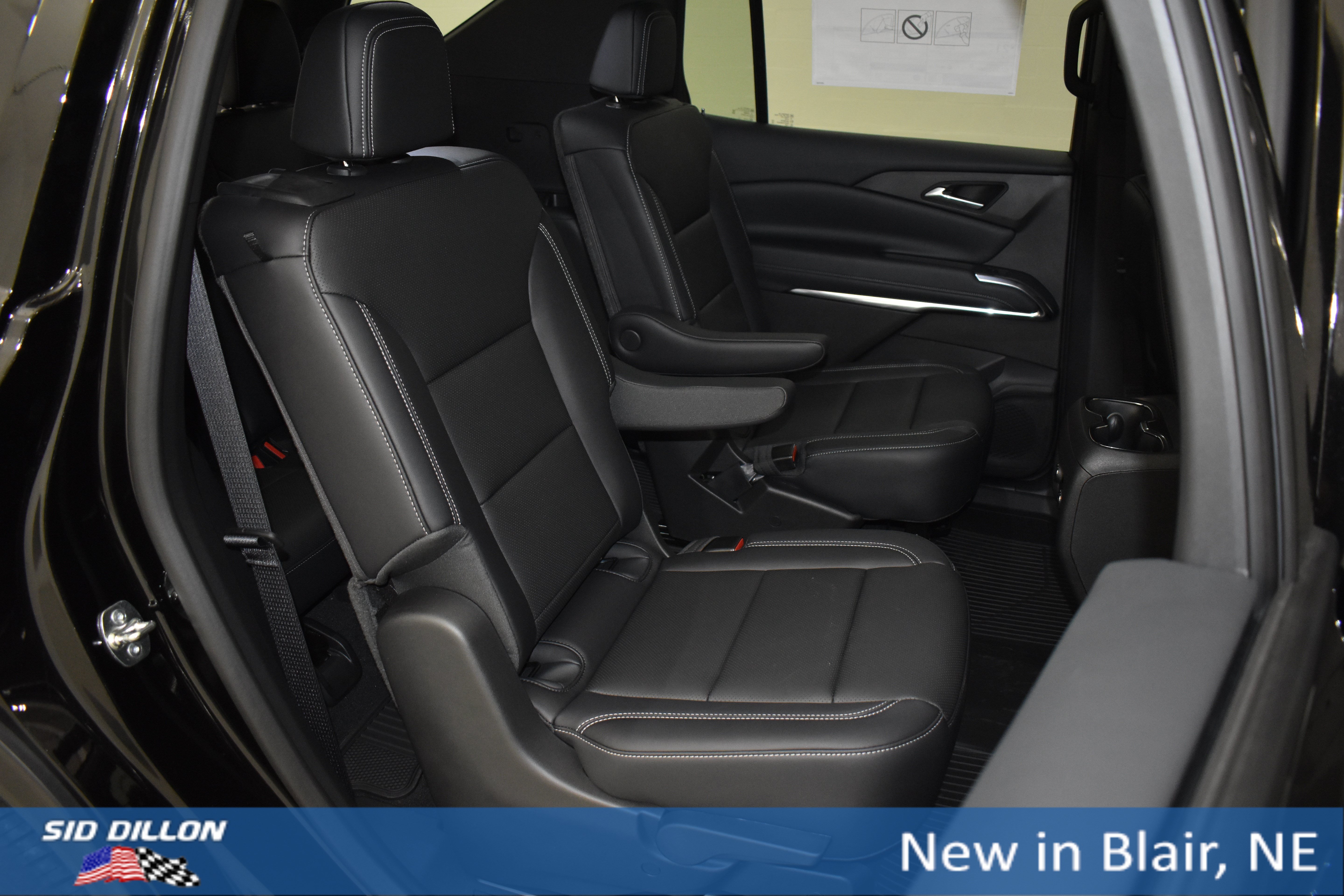 2026 Chevrolet Traverse LT - Photo 10